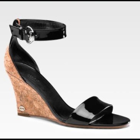 ❗SOLD❗GUCCI sandals sZ 8.5 B - No box - worn once