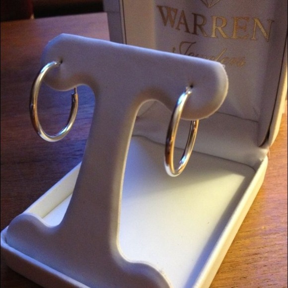 Giani Bernini Jewelry - SOLD • Giani Bernini Sterling Silver Hoop Earrings Giani Bernini Jewelry - SOLD • Giani Bernini Sterling Silver Hoop Earrings