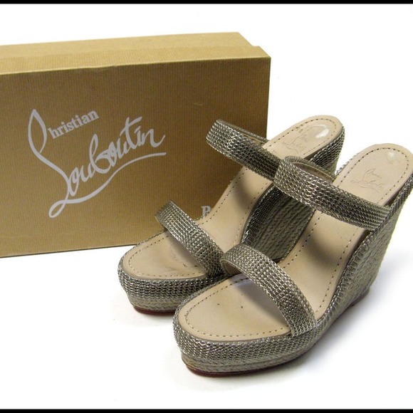 🌀🚫SOLD❗❗ - Christian Louboutin