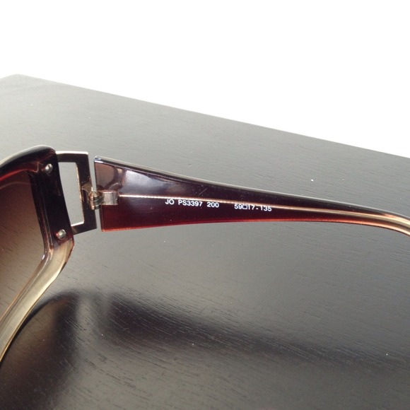 😎Authentic Fossil sunnies😎 - Picture 3 of 4