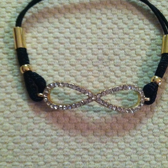 🚫SOLD🚫New black stretch bracelet with infinity - Picture 2 of 2