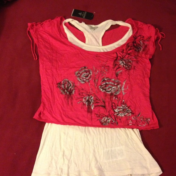 Guess layered casual top