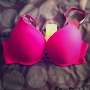 Double push-up bra purple ALL TAGS ATTACHED!