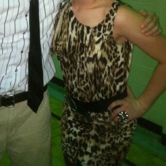 ❗Cheetah print FOREVER 21 dress❗