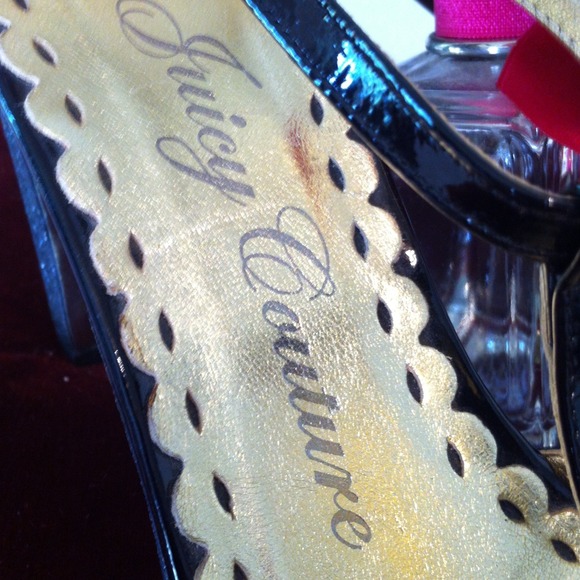 ❤❤REDUCED❤❤Juicy couture heels,Tstrap.AUTHENTIC!! - Picture 3 of 3