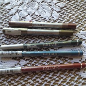 BUNDLE new Palladio shadow lip eye liners