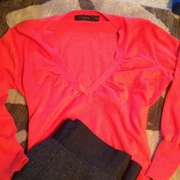 Burnt orange v-neck top