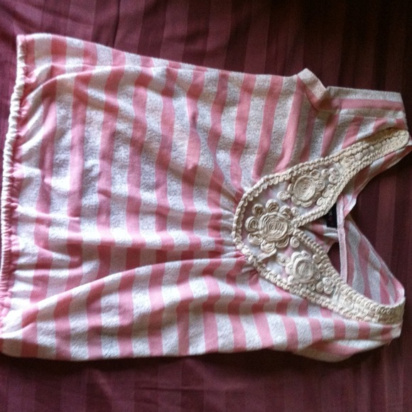 Pink tank