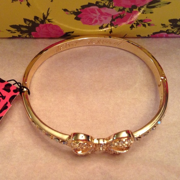 ๐Sold/bundle๐บAnother one for sale in new listing - Picture 3 of 4