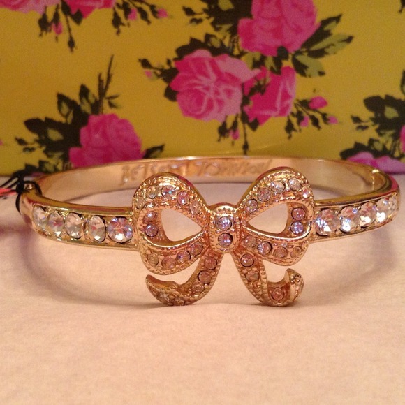 ๐Sold/bundle๐บAnother one for sale in new listing - Picture 4 of 4