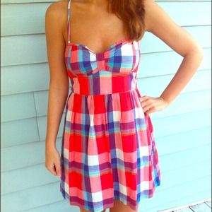 ON HOLD   REDUCED Hollister dress size Medium