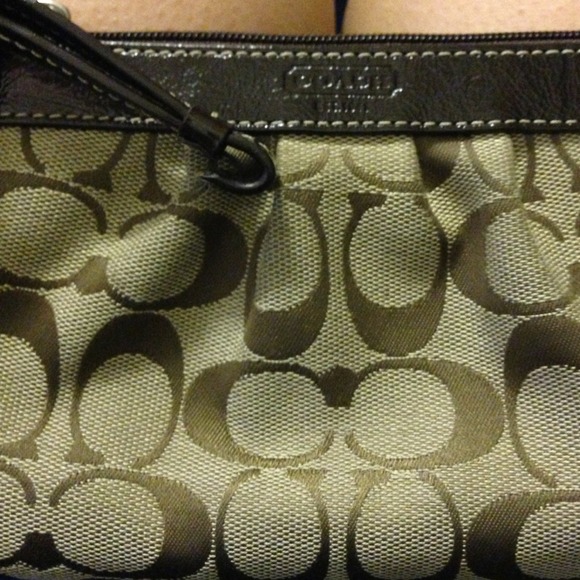 Authentic coach wallet - Picture 2 of 4