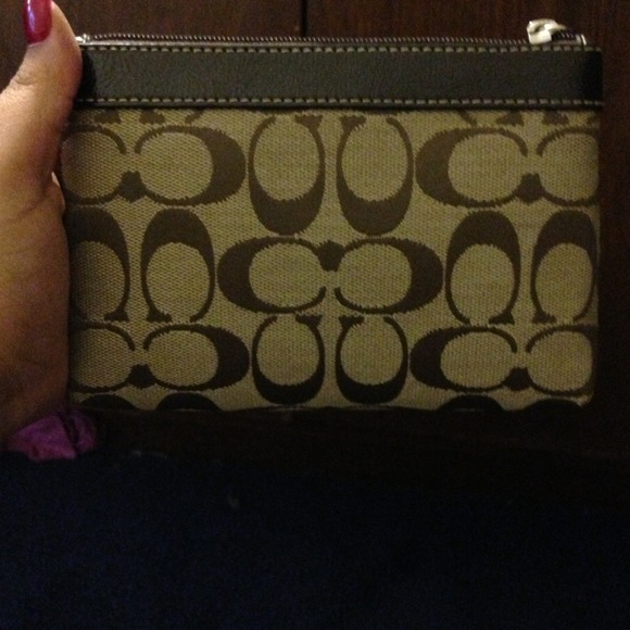 Authentic coach wallet - Picture 4 of 4