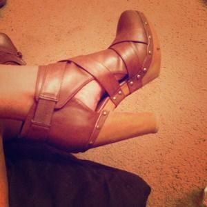 Sexy cut out shoe boots!!