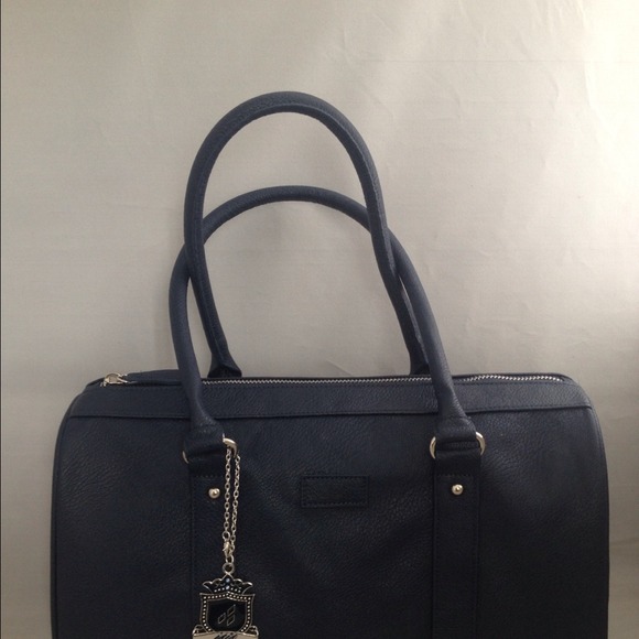 SOLD SOLD NILE 40.00S