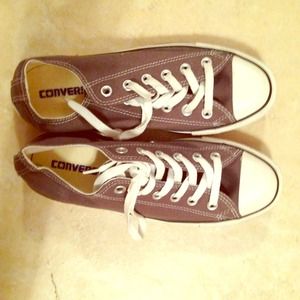 TRADED!!! Gray converse
