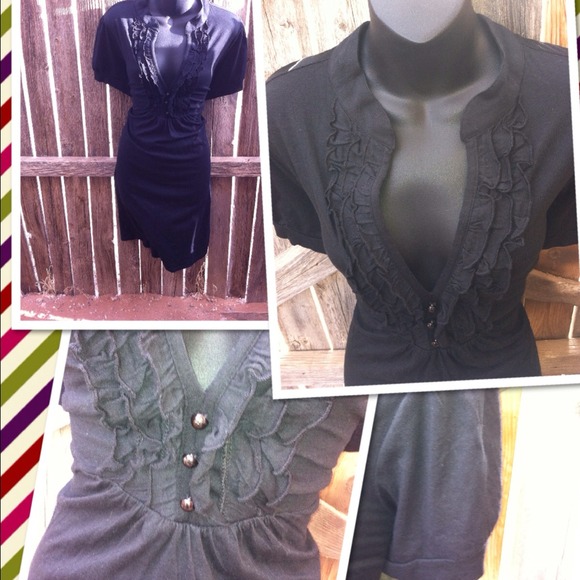 💢Sold💢Sold💢Black Ruffle Collar Dress NWOT