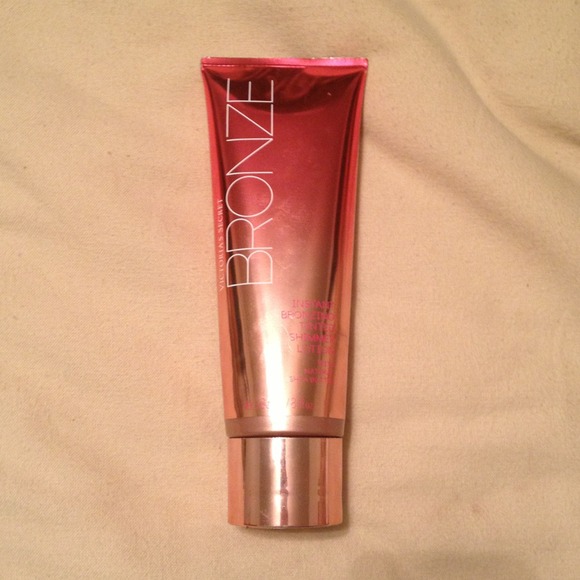 Vs bronzer lotion