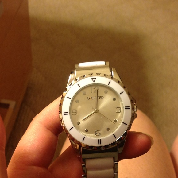 Brand new stainless steel and ceramic watch