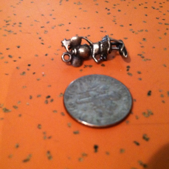 Minnie Mouse! - Picture 3 of 4