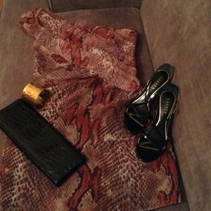 Walter Baker.. Snake skin print shoulder dress