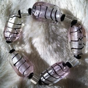 Bracelet colored stones