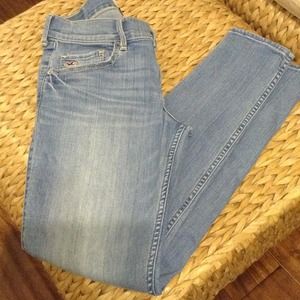 Hollister jeans size 7