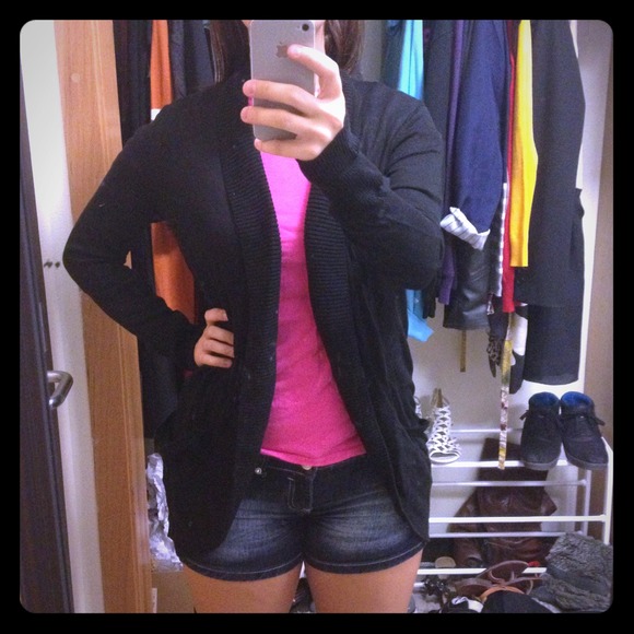 Black Express Cardigan