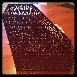 Bundle folder hold necklace and scotch tapes