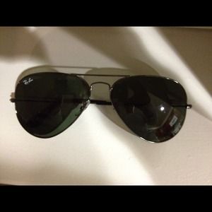 Ray-Ban Aviator Sunglasses