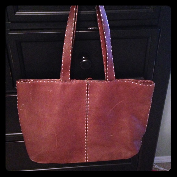 🍭🍭RESERVED🍭🍭 Adrienne Vittadini leather tote