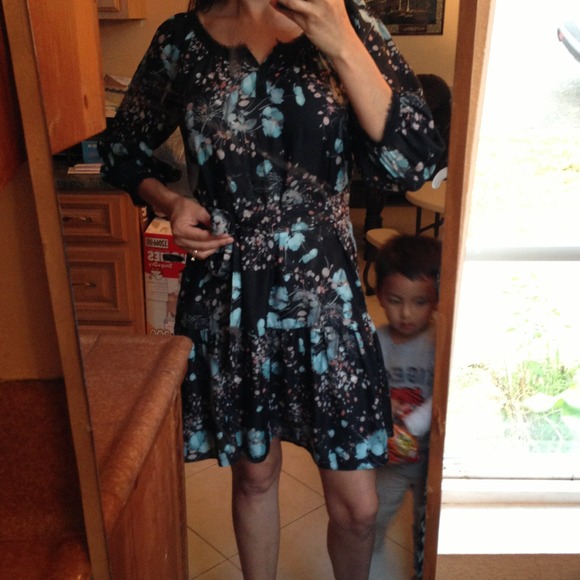 !!traded!! LC Lauren Conrad black floral dress