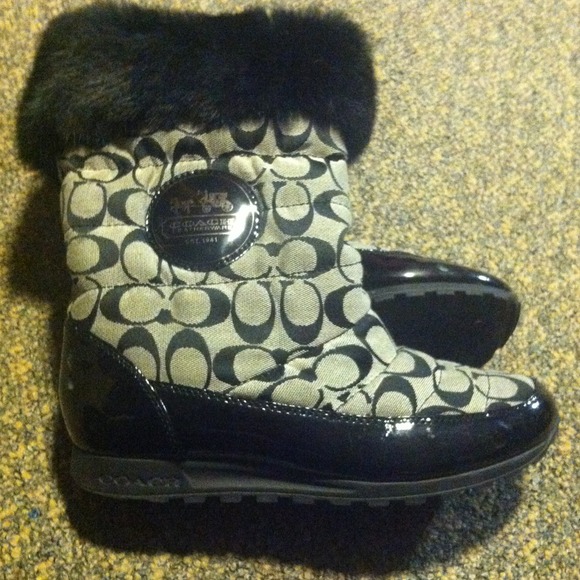 Authentic Coach Winter Boots