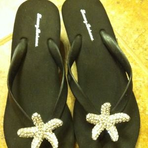 Tommy Bahama Starfish Flip Flops