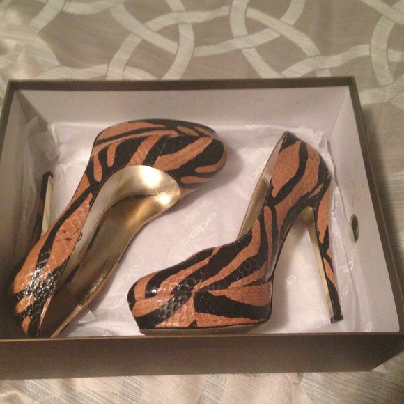 Bebe shoes - Picture 4 of 4