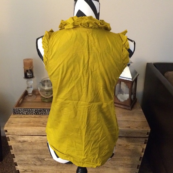 Elle olive green top - Picture 4 of 4