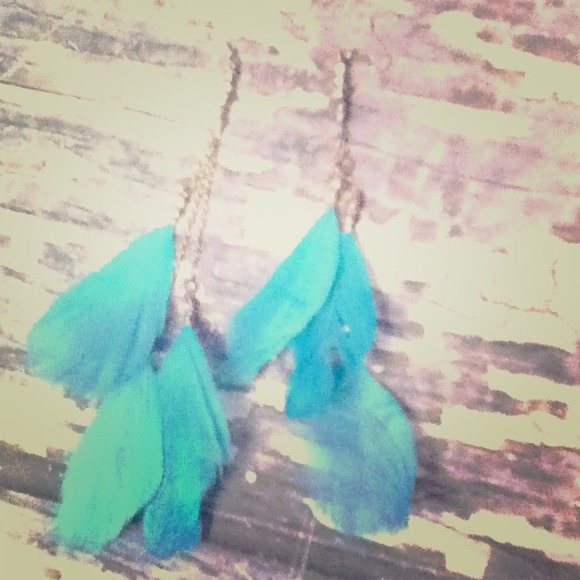 Feather earrings - Picture 1 of 1