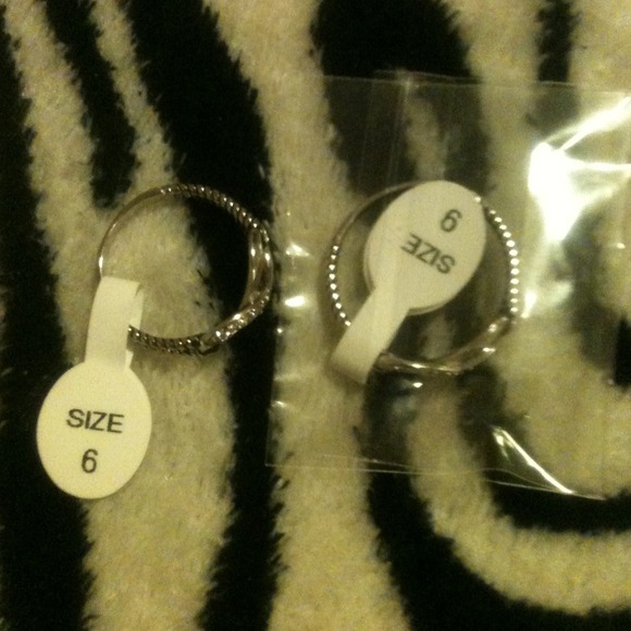Infinity ring only 2 left ❤ - Picture 3 of 3