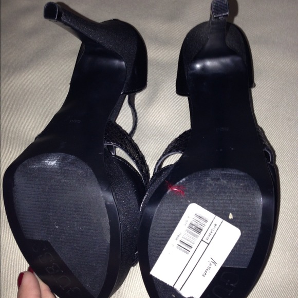 🚫Sold🚫 on eBay - Picture 2 of 2