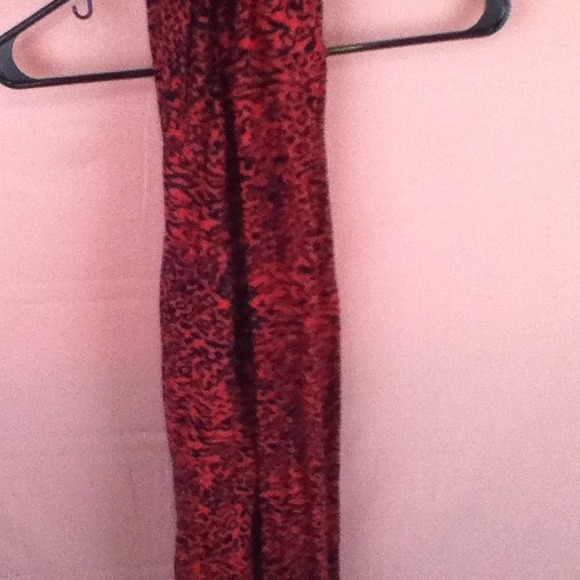 Pink cheetah scarf - Picture 2 of 2