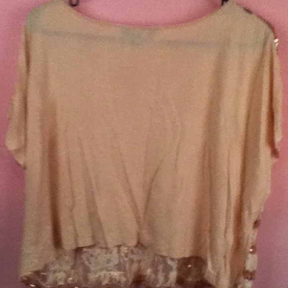 Lace and sparkly top - Picture 2 of 2