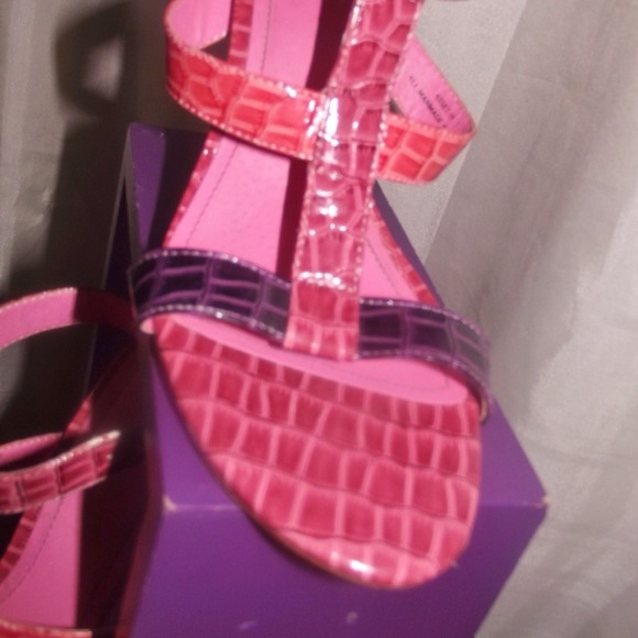 Multicolor heels - Picture 3 of 4
