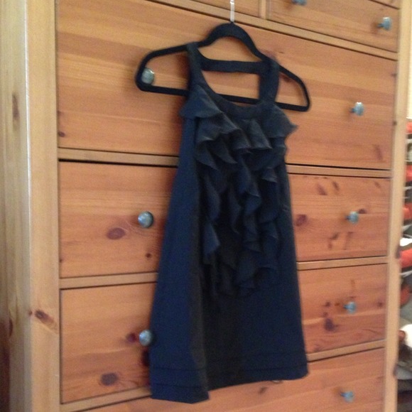 KENAR Ruffled Top - Picture 2 of 3