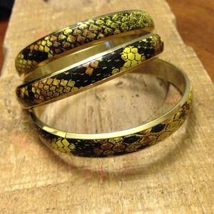 Brand new Snake print bracelets