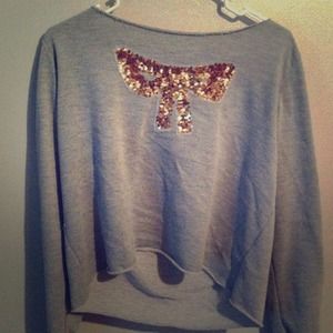 Super cute gold bling bow sweatshirt