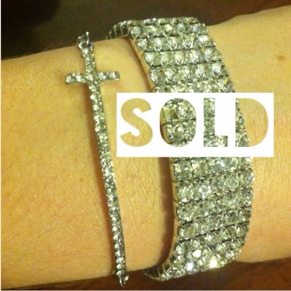 Beautiful Cross bracelet