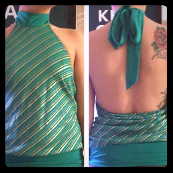 🔥FLASH SALE🔥Green & Gold Charlotte Russe Halter