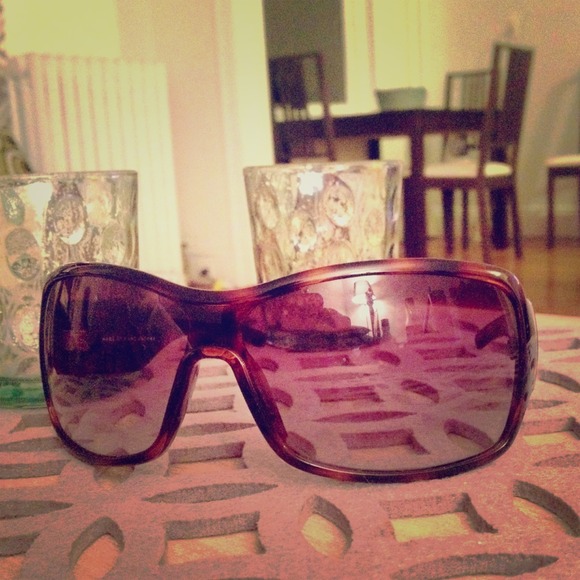 Marc by Marc Jacobs Burgundy Sunglasses - Picture 1 of 3