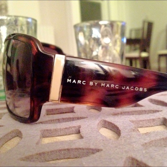 Marc by Marc Jacobs Burgundy Sunglasses - Picture 2 of 3