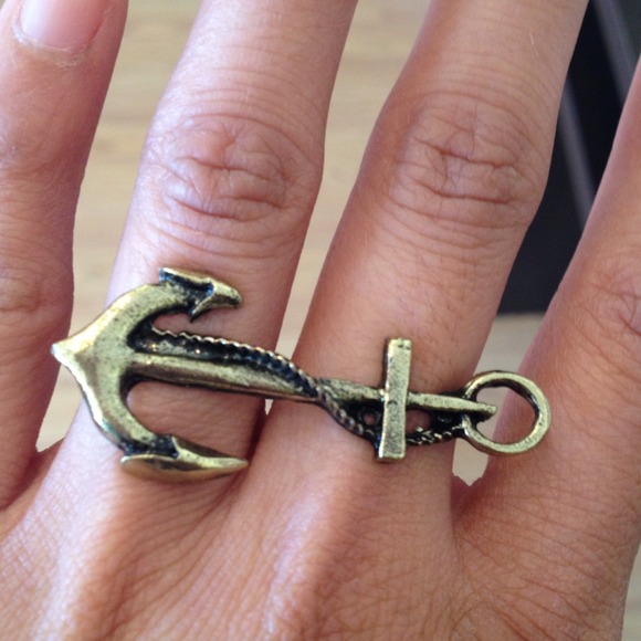 Ring - Picture 2 of 3